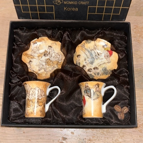 Momkid Korean Genre Painting Espresso Coffee Set Box Tourist Souvenir - Picture 1 of 9